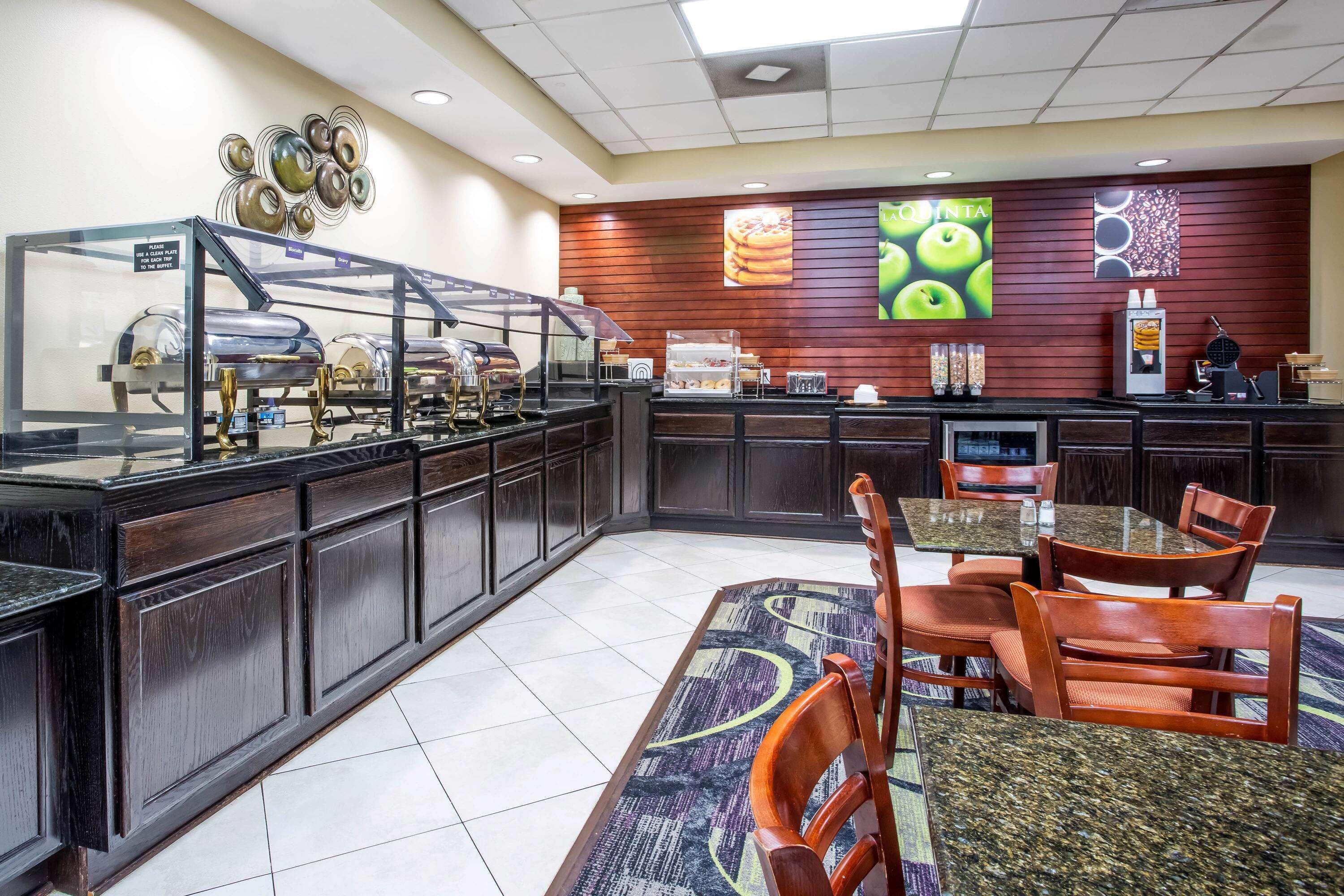 Mainstay Suites Conover-Hickory Bagian luar foto