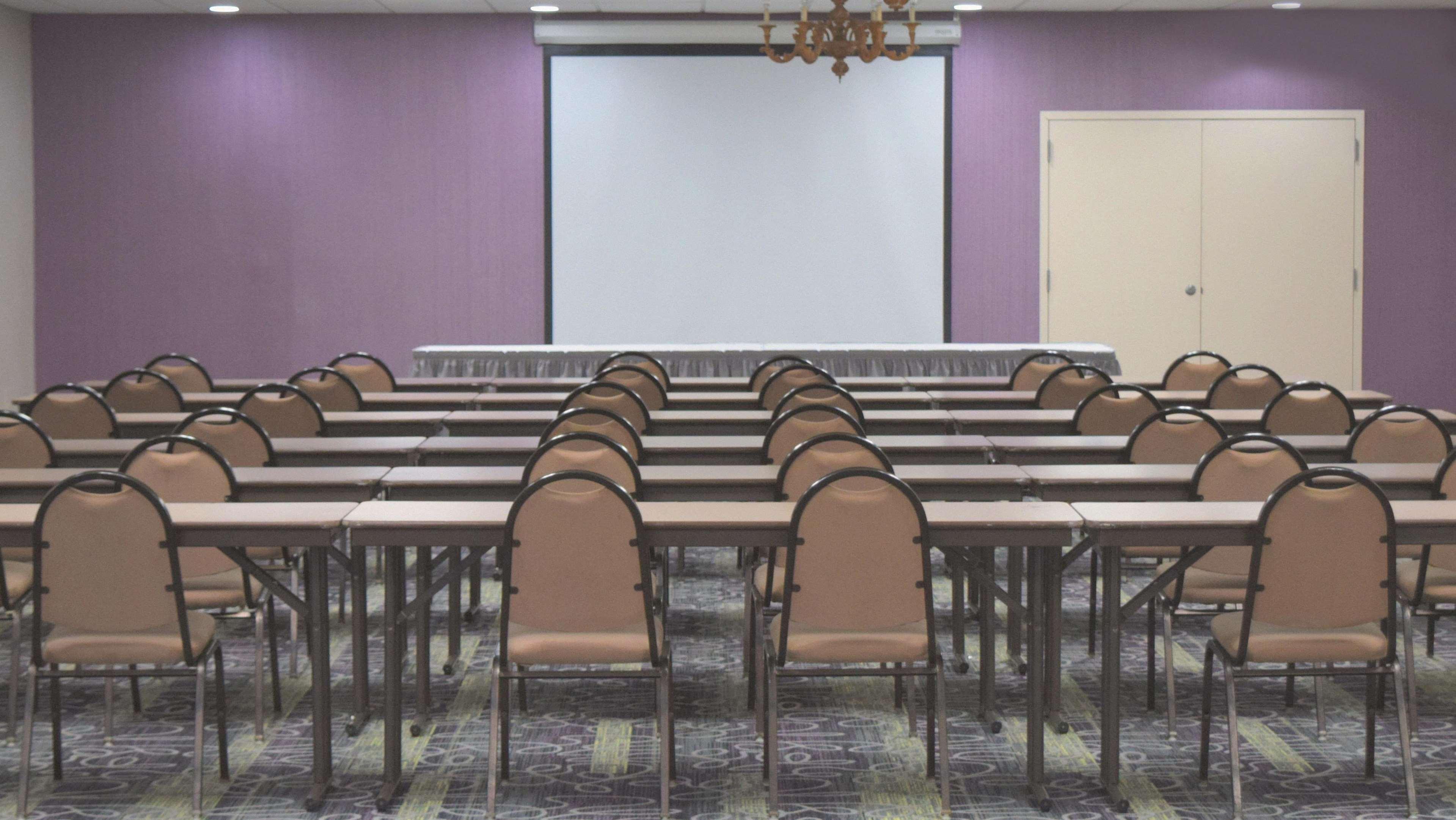 Mainstay Suites Conover-Hickory Bagian luar foto