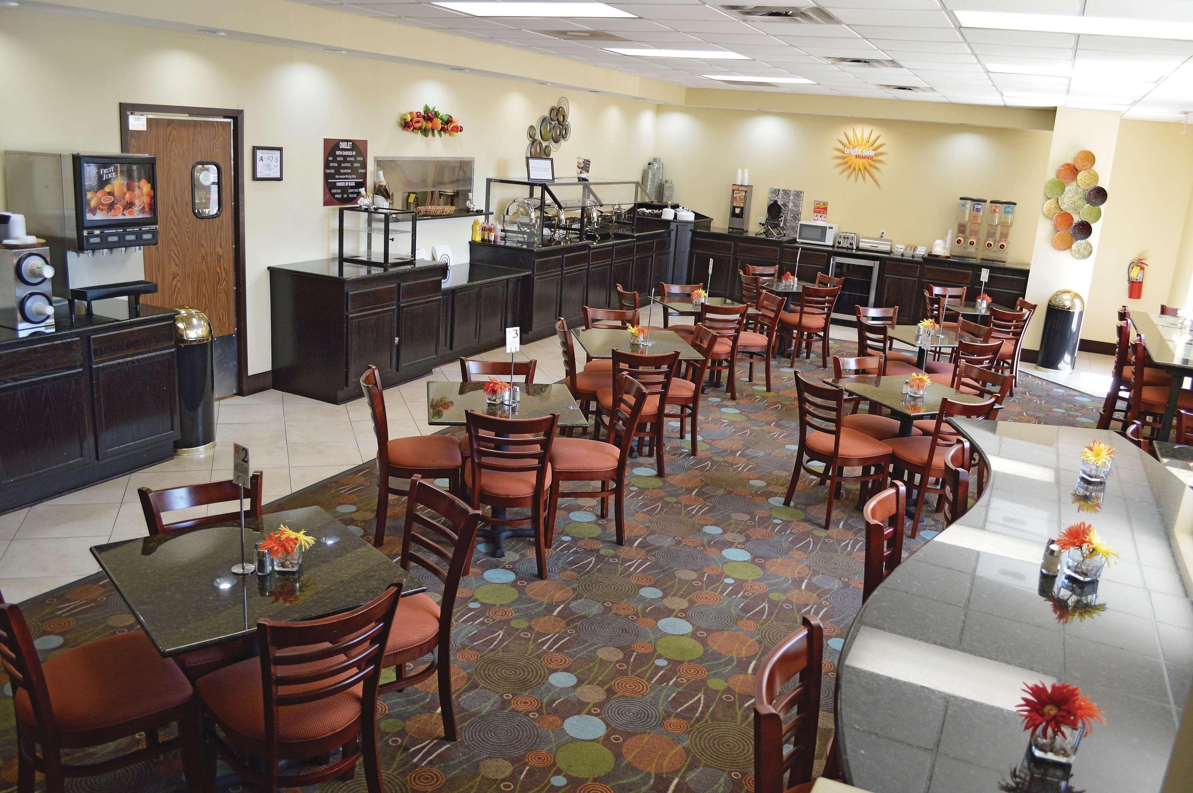 Mainstay Suites Conover-Hickory Bagian luar foto